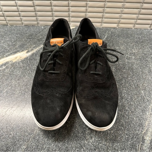 Cole Haan Grand.OS Wingtip Oxfords Black Suede W05166 Women's Size 9 - Picture 2 of 7